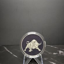 Bull And Bear front view